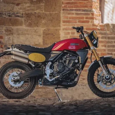 Caballero 700