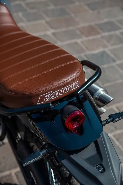 Seat and rear handle
